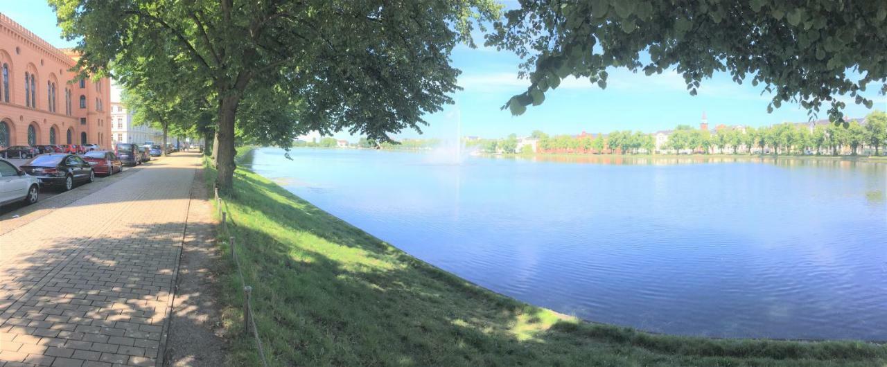 Schwerin Apartment Am Pfaffenteich Esterno foto